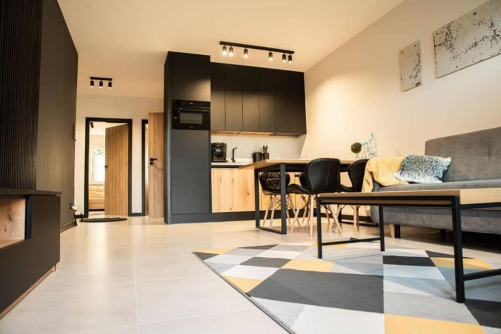 Apartament Twierdza Z Widokiem Na Jezioro Ostroda Ngoại thất bức ảnh