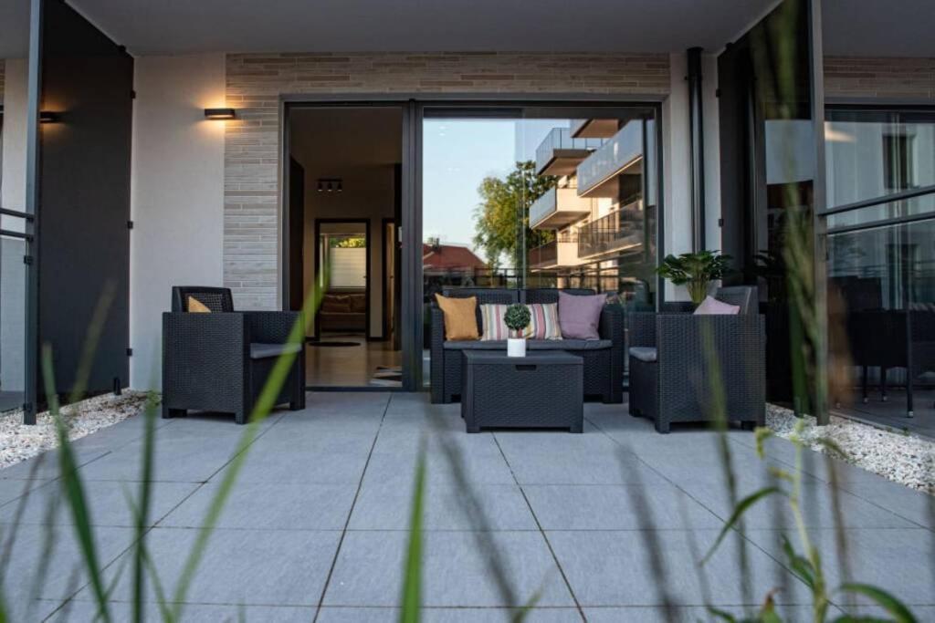 Apartament Twierdza Z Widokiem Na Jezioro Ostroda Ngoại thất bức ảnh
