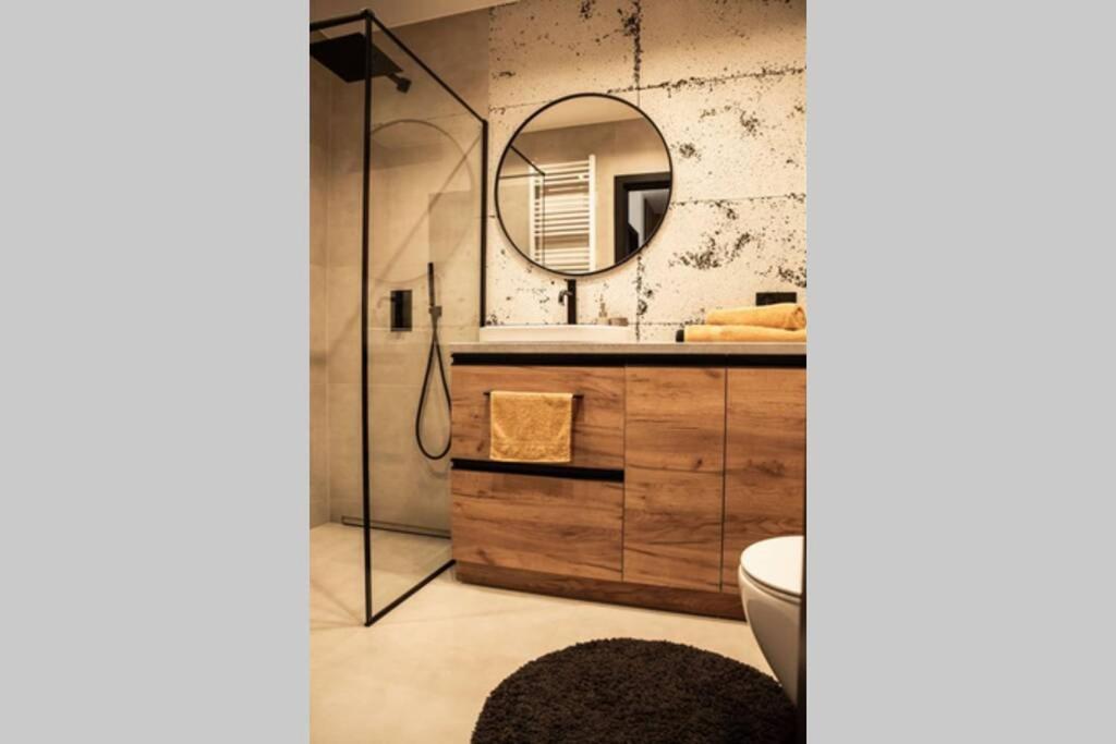Apartament Twierdza Z Widokiem Na Jezioro Ostroda Ngoại thất bức ảnh