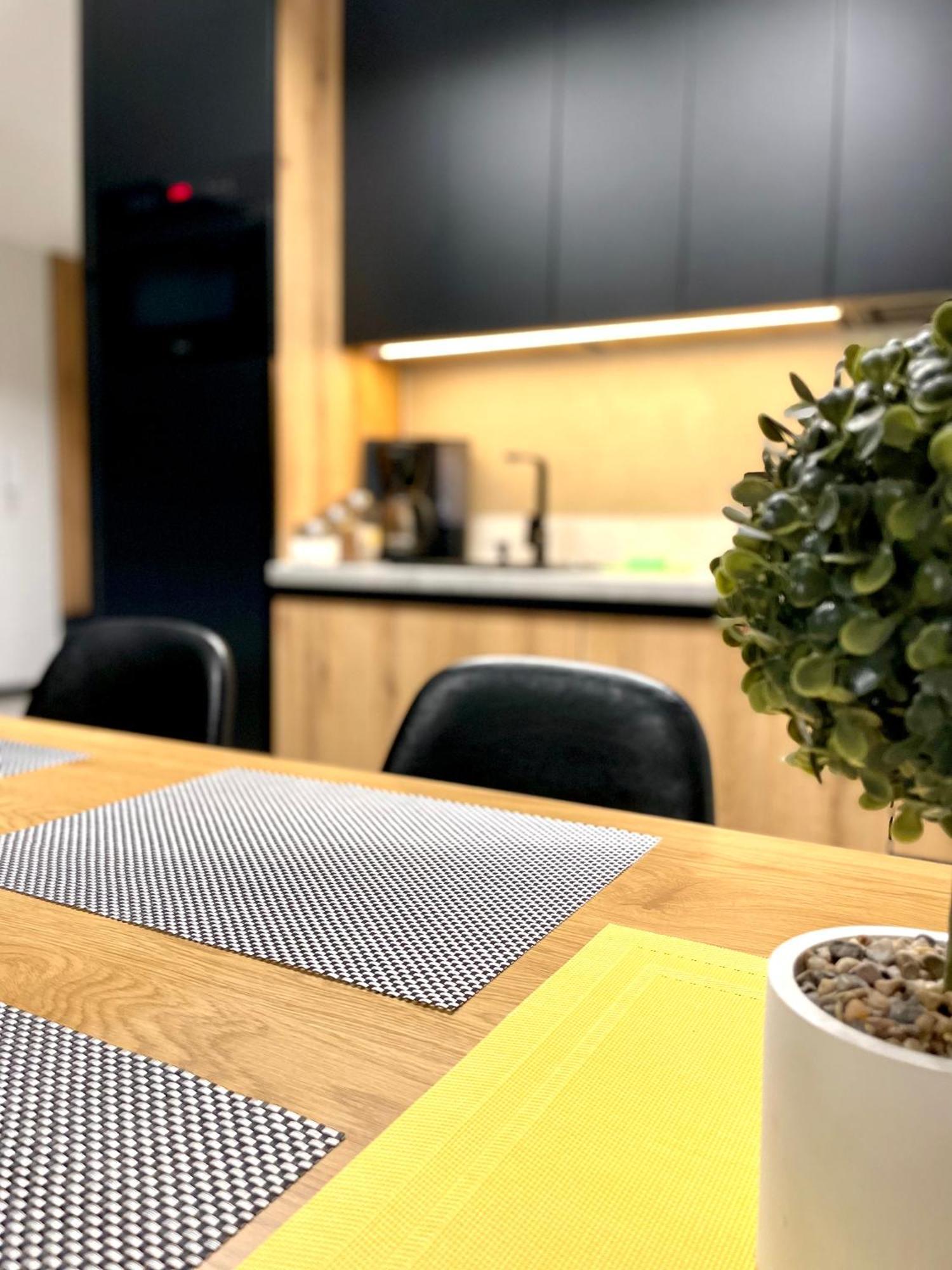 Apartament Twierdza Z Widokiem Na Jezioro Ostroda Ngoại thất bức ảnh