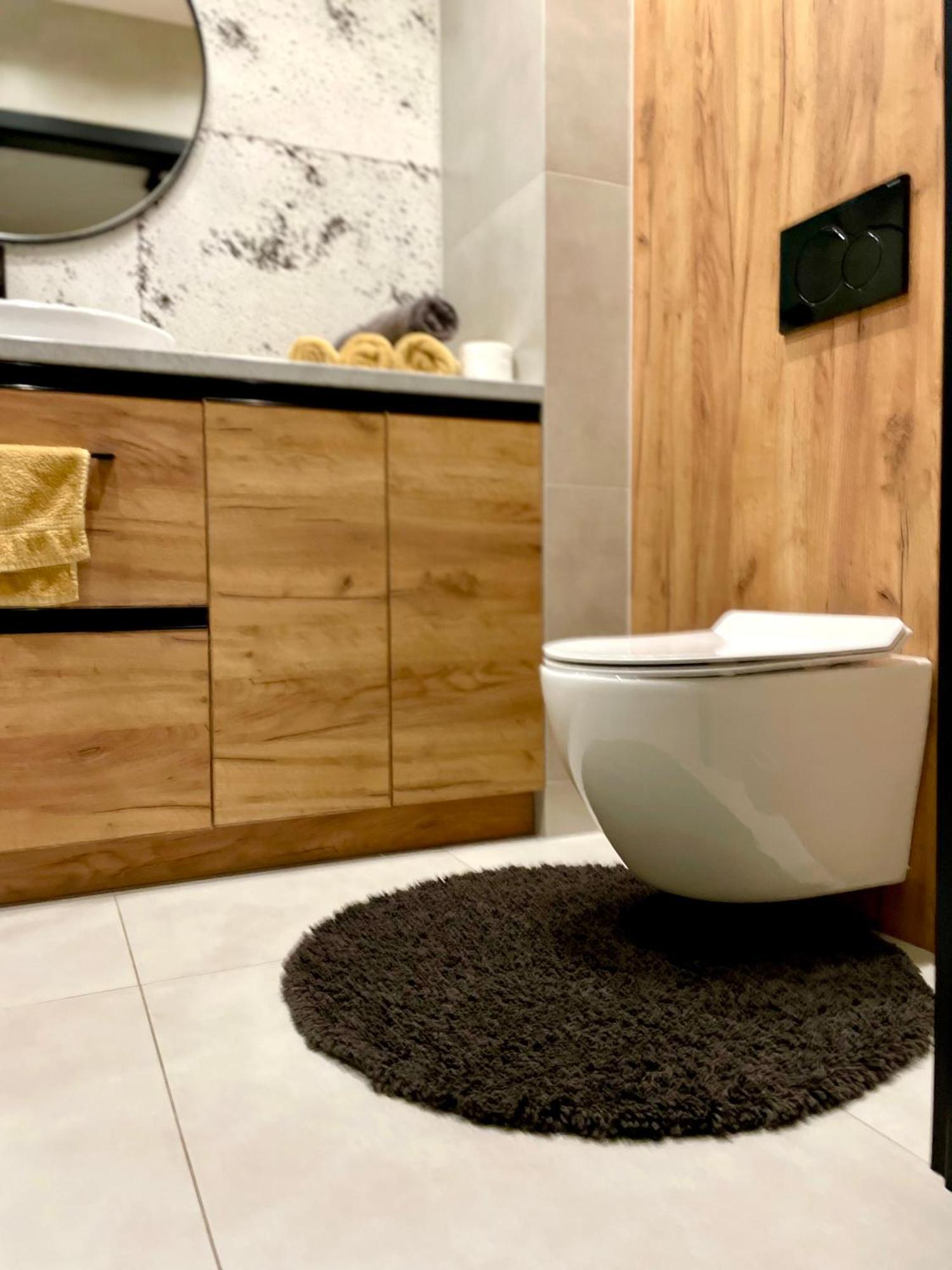 Apartament Twierdza Z Widokiem Na Jezioro Ostroda Ngoại thất bức ảnh